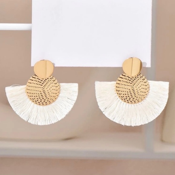 Bohemian Gold & White Fringe Fan Earrings - Picture 2 of 3